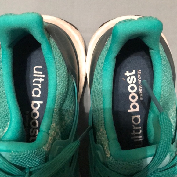 NWOT Adidas Ultra boost - Picture 3 of 6